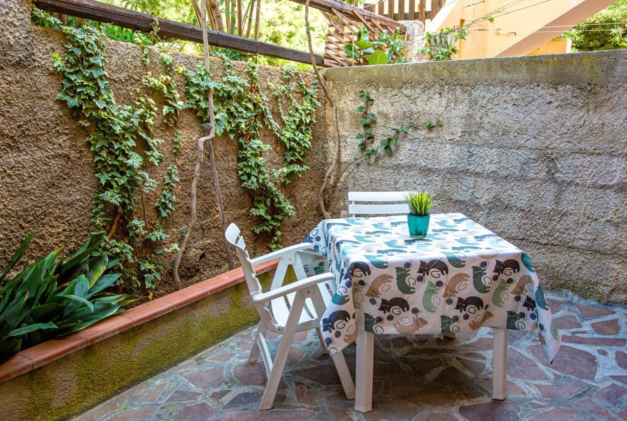 Casa Ariel Per 4, A Pochi Passi Dalla Spiaggia Iun R0963 Cala Gonone Exteriér fotografie